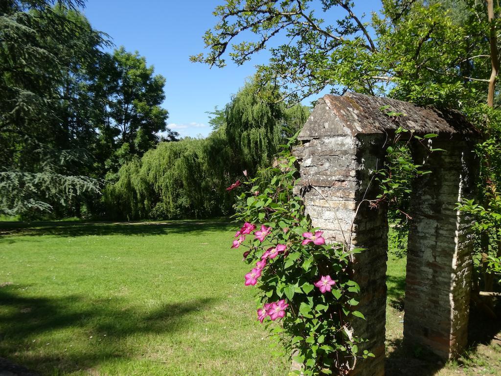 Hostellerie Restaurant Les Gorges De L'Aveyron Bruniquel المظهر الخارجي الصورة