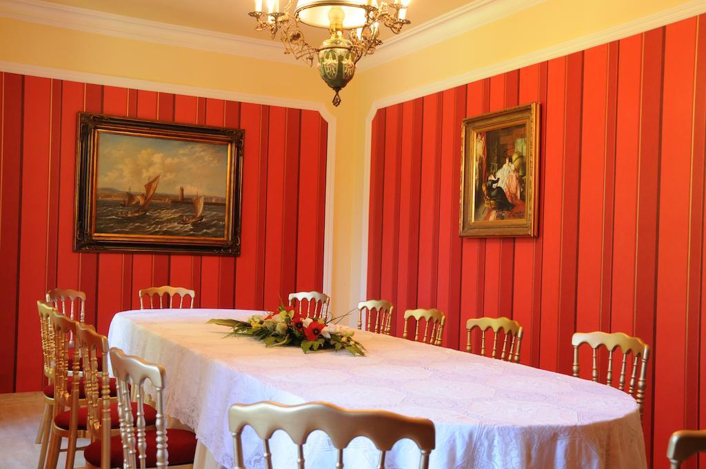 Hostellerie Restaurant Les Gorges De L'Aveyron Bruniquel المظهر الخارجي الصورة