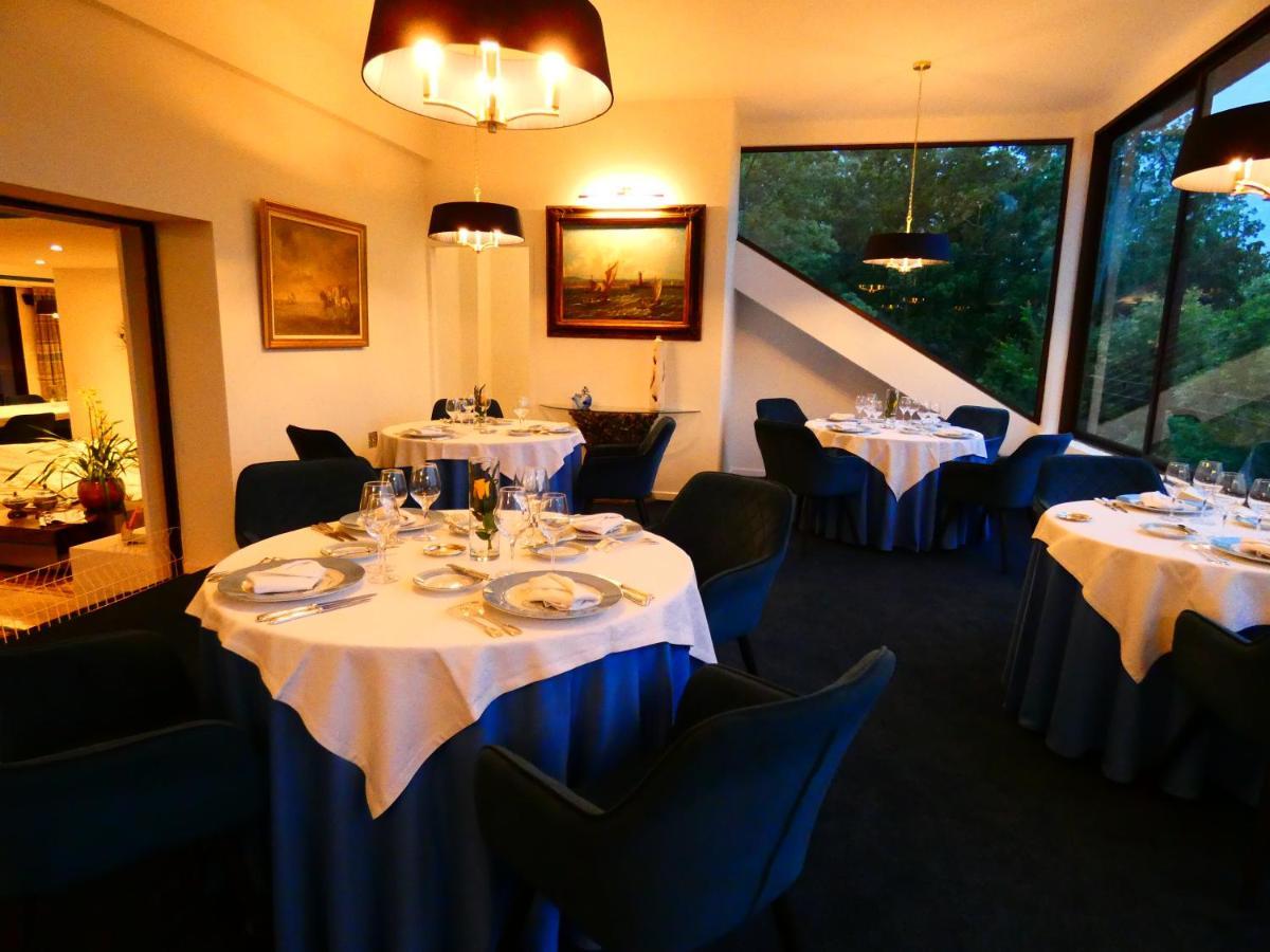 Hostellerie Restaurant Les Gorges De L'Aveyron Bruniquel المظهر الخارجي الصورة